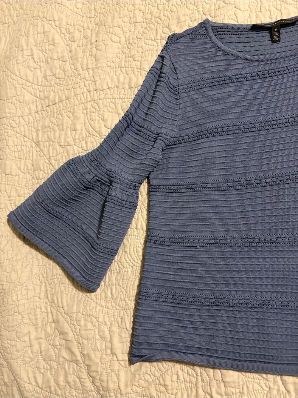 Sweet Women's Blue Bell Sleeve Knit Top